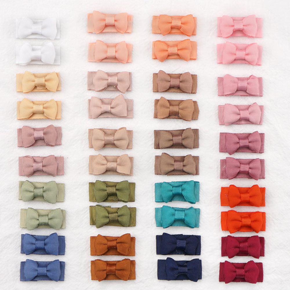 Cellot colorful variety bows to mix and match with outfits.