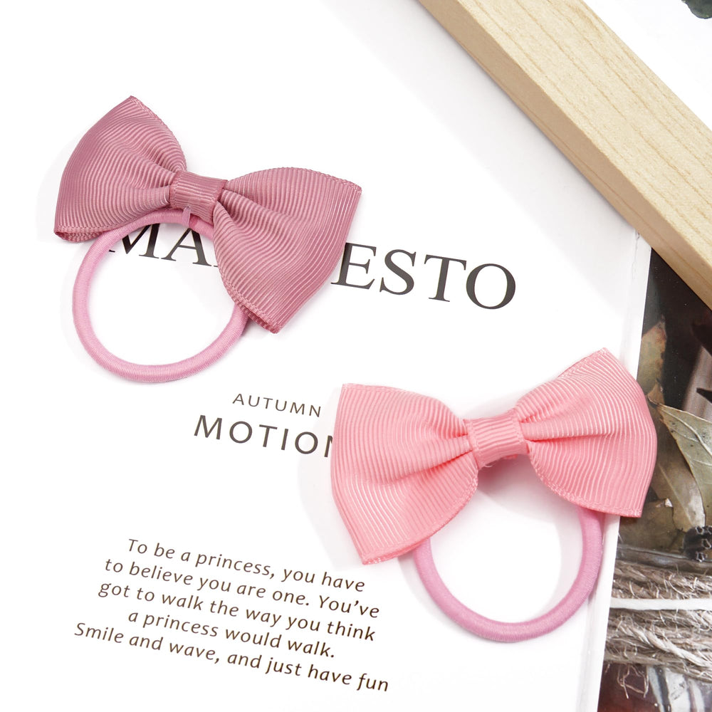 CelLOT ribbon-covered elastics provide added durability for long-lasting wear