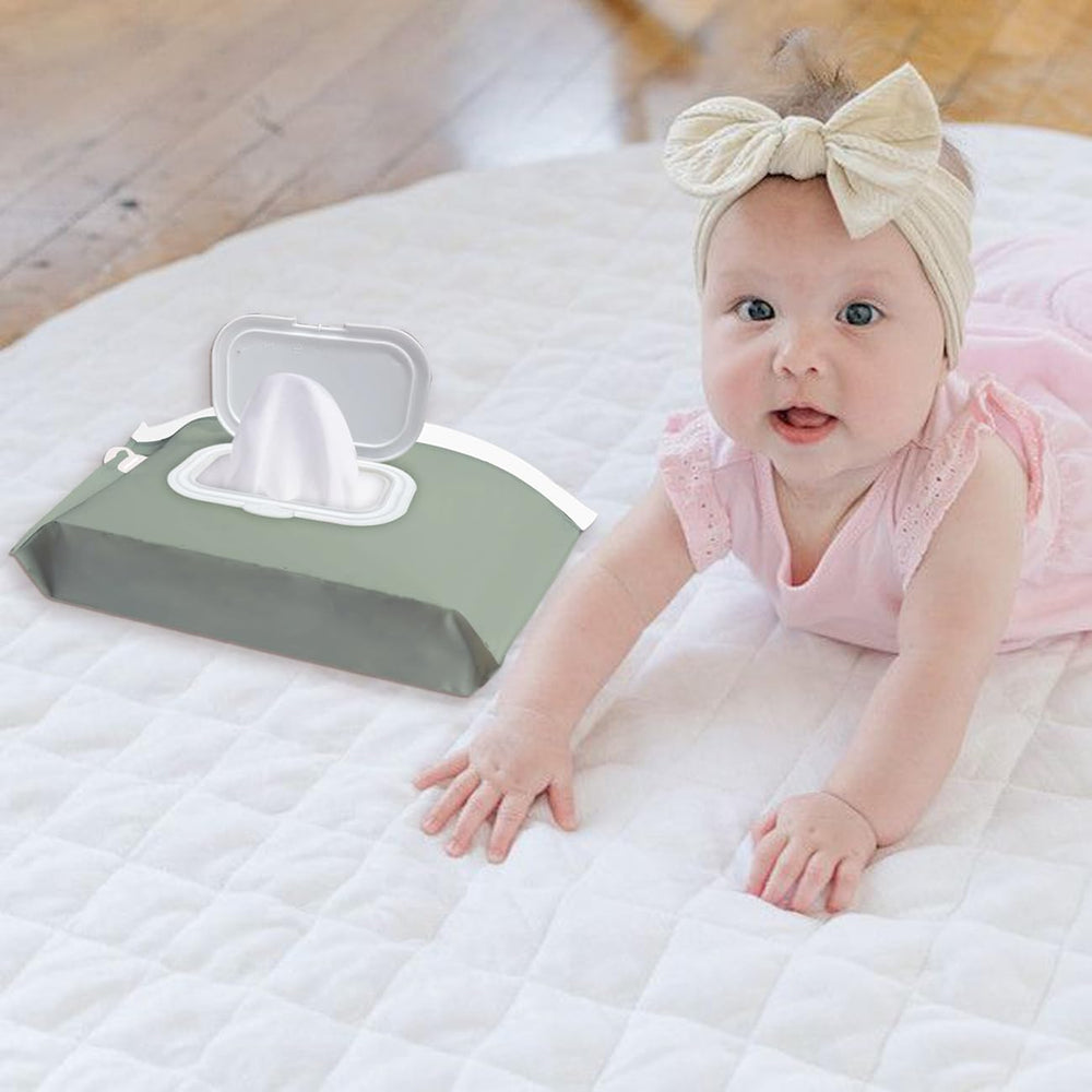 Cephira travel-friendly wipes pouch fits in bags and strollers.