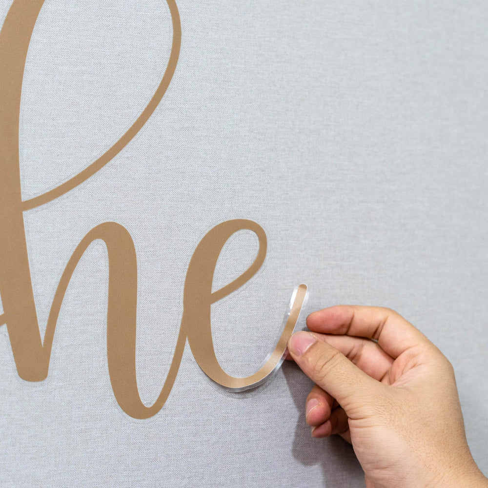 CEUQIESO keepsake sign captures the excitement of your baby’s arrival.