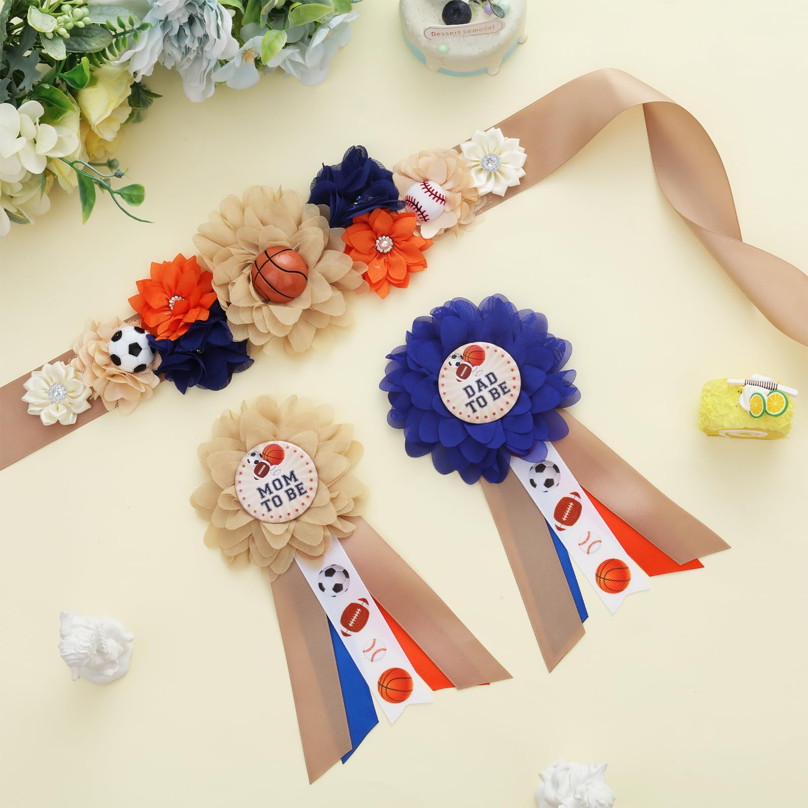 Cheerupp mom-to-be corsage pin enhances look for photos.