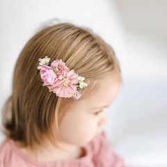 Cherrboll non-slip clip with lined grip keeps hair secure on even fine hair.