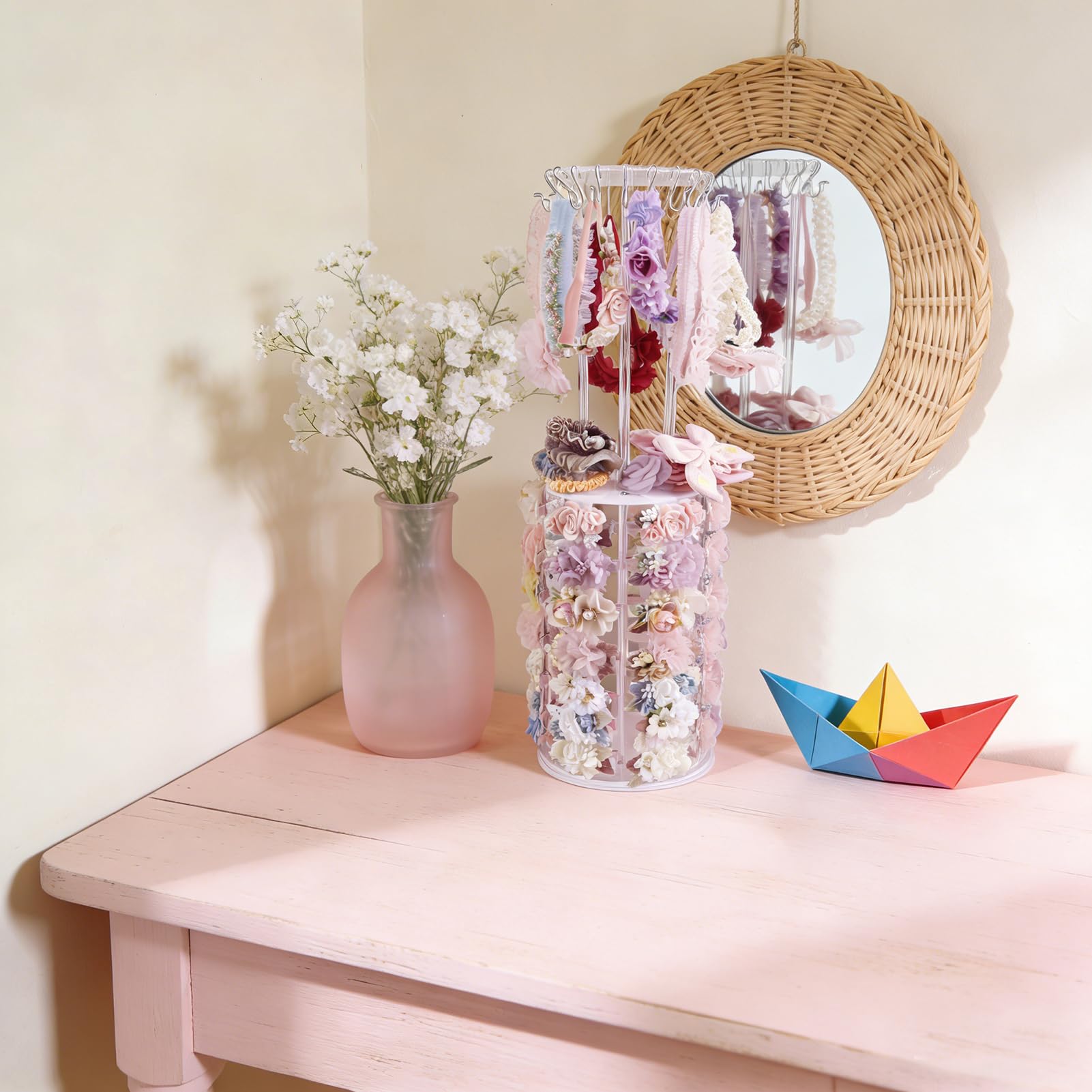 Cherrboll vertical organizer keeps bows and clips visible