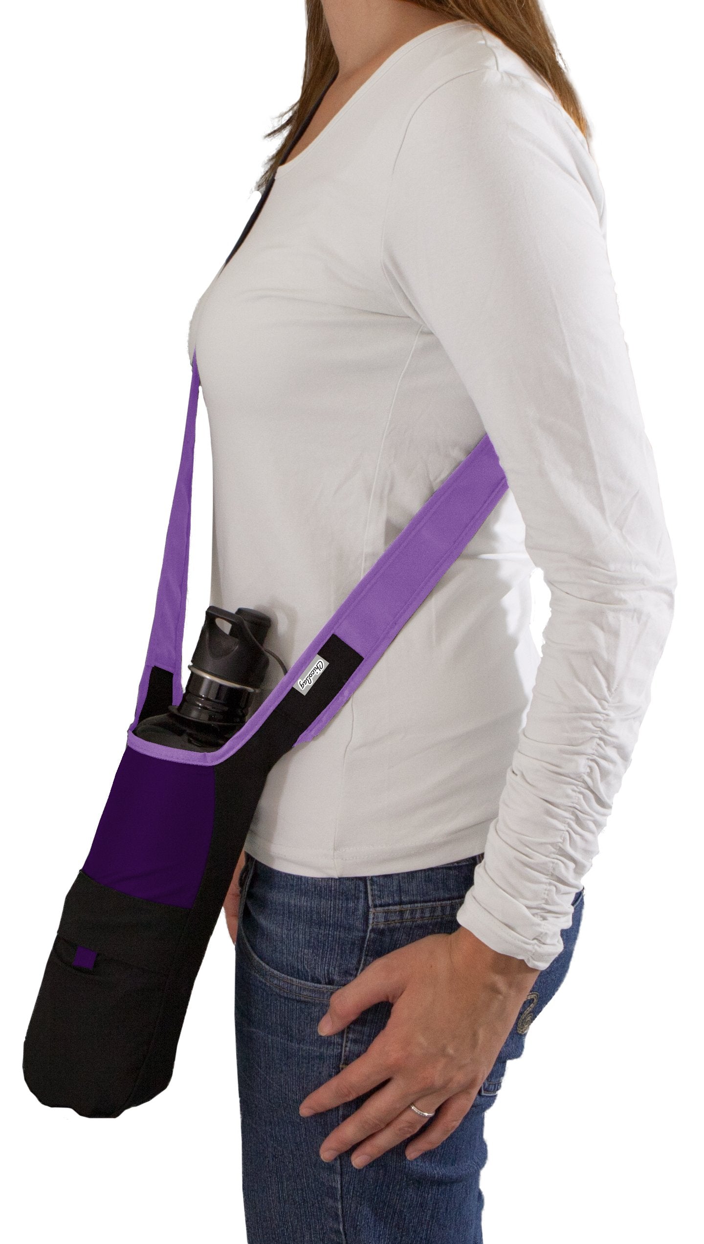 Metal carabiner clip on ChicoBag Bottle Sling Amethyst for secure attachment on bags