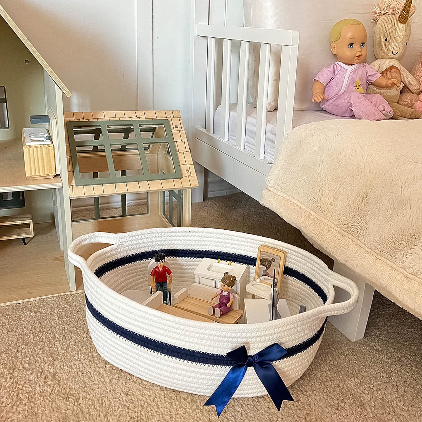 CHICVITA nursery toy basket keeps clutter tidy on shelves