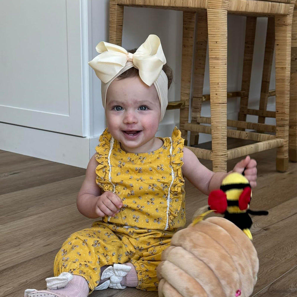Chiduerm baby girls wearing headband shows versatile everyday style.