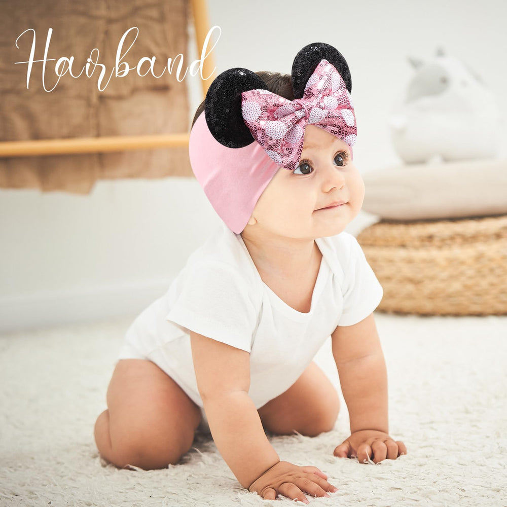 Choicbaby stretchy headband demonstrates secure, non-slip design during playtime.