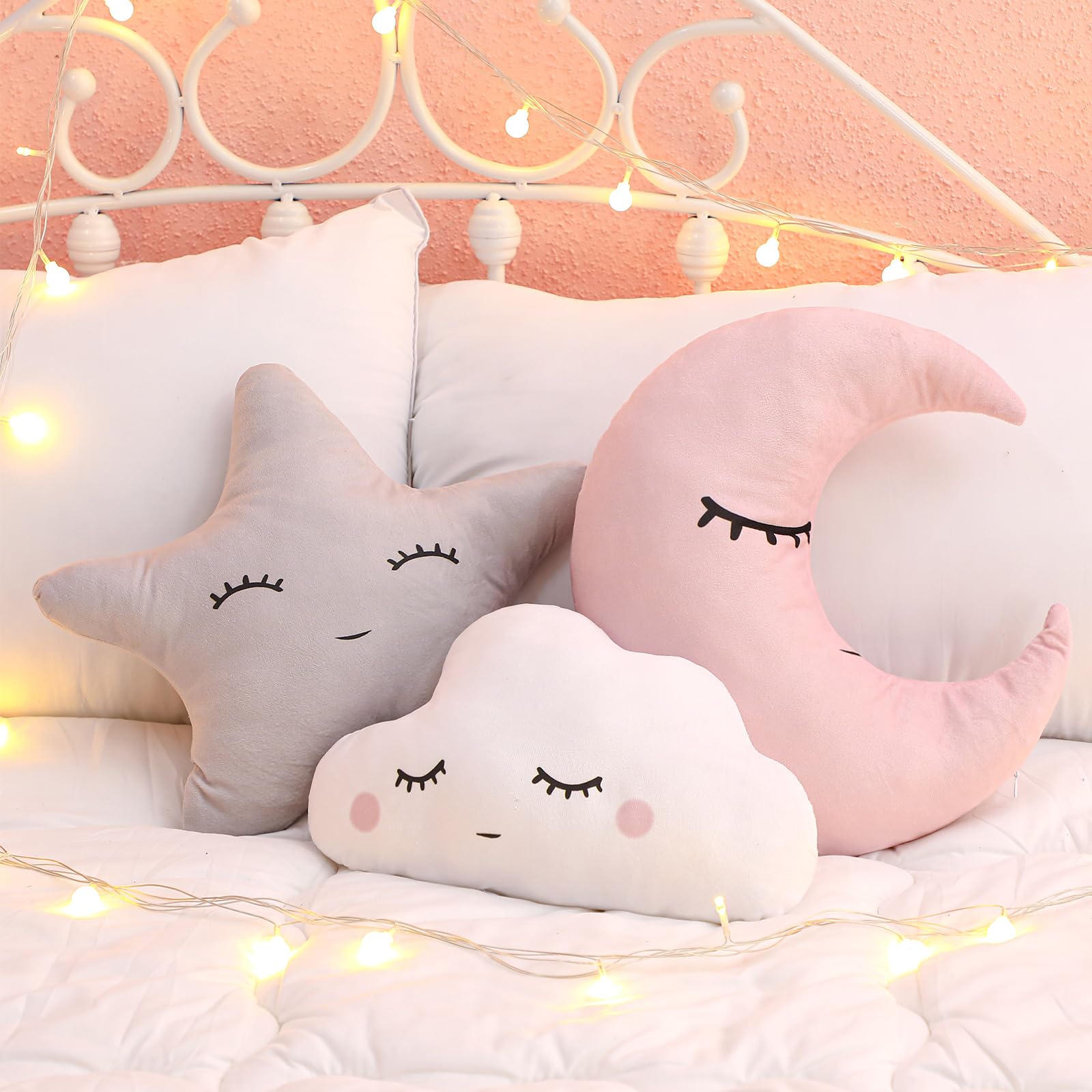 Chunful cloud pillow white with gentle shape for naps