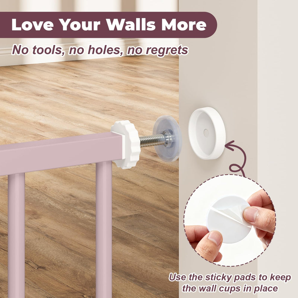 Cideny adjustable-width gate adapts from 29 to 40 inches.