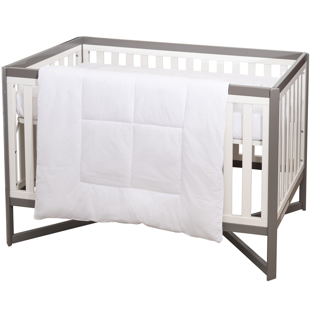 CirclesHome safe crib comforter is designed with safety in mind for naps.