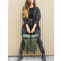 CitisKins bag has adjustable shoulder straps for comfortable all-day carrying.