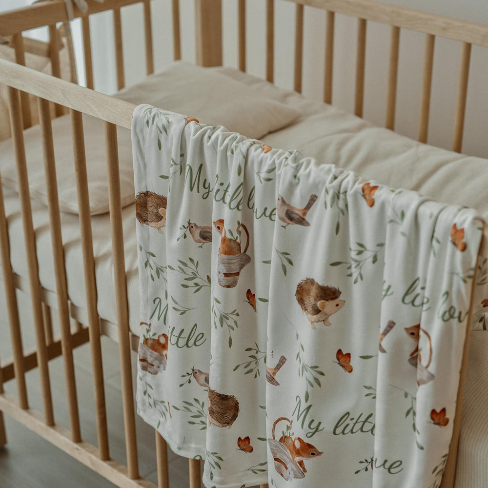 Civarua Kids Animal World blanket stroller-use shows portable comfort on outings.