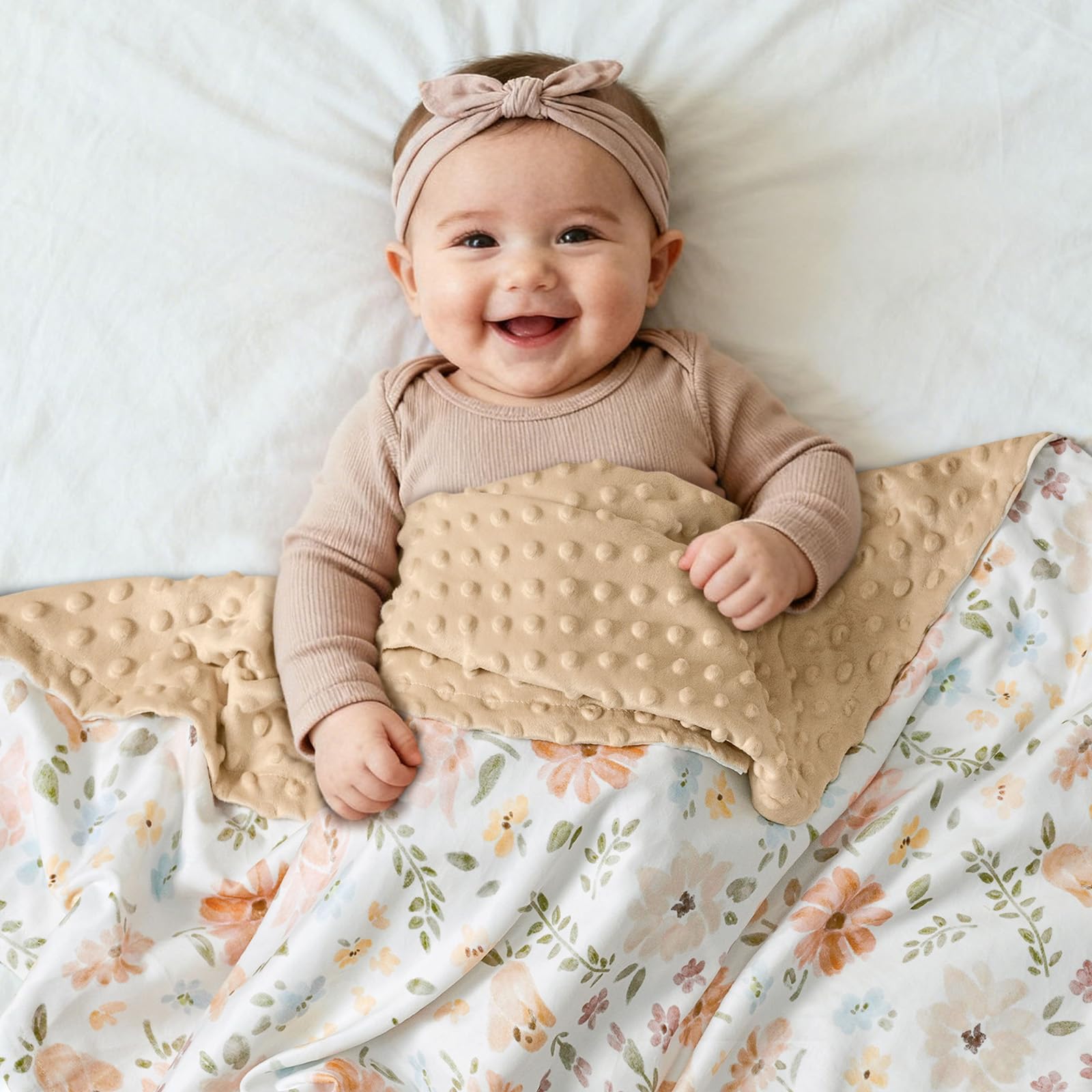 Civarua Kids blanket shows 3D embossed design for a gentle hug during naps
