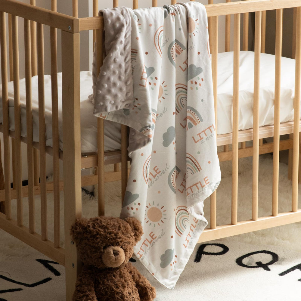 Civarua Kids dinosaurs print cozy wrap for swaddling and naps.