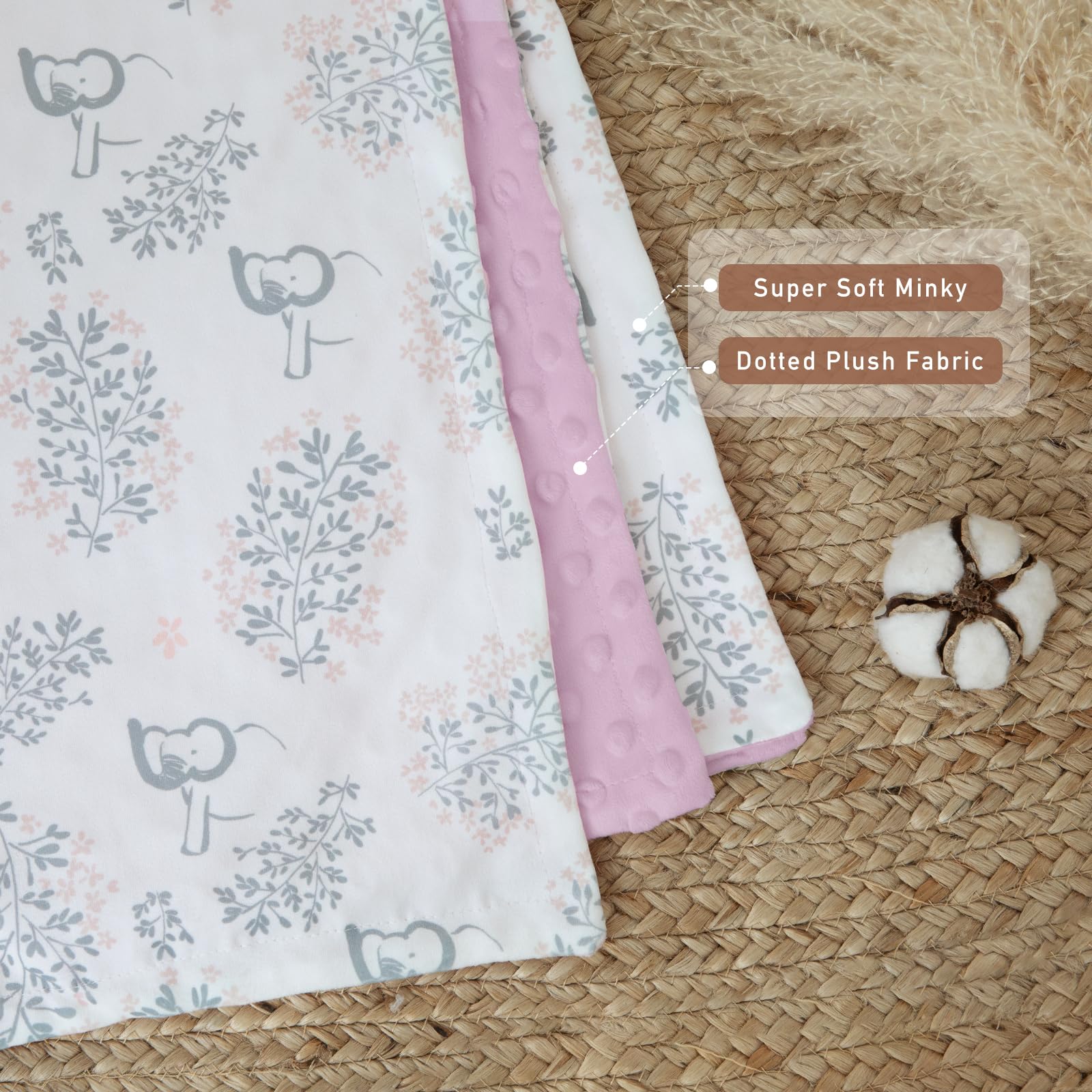 Civarua Kids whales print blanket with soft fleece backing.