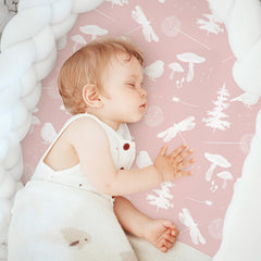 Civarua Kids bassinet sheet with 360° elastic for secure fit.