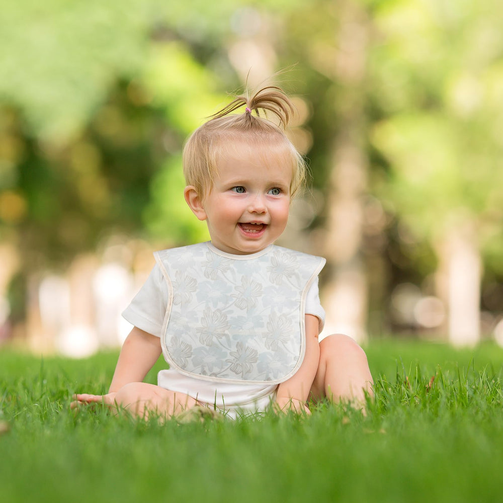 Civarua Kids foldable design ideal for home or travel.