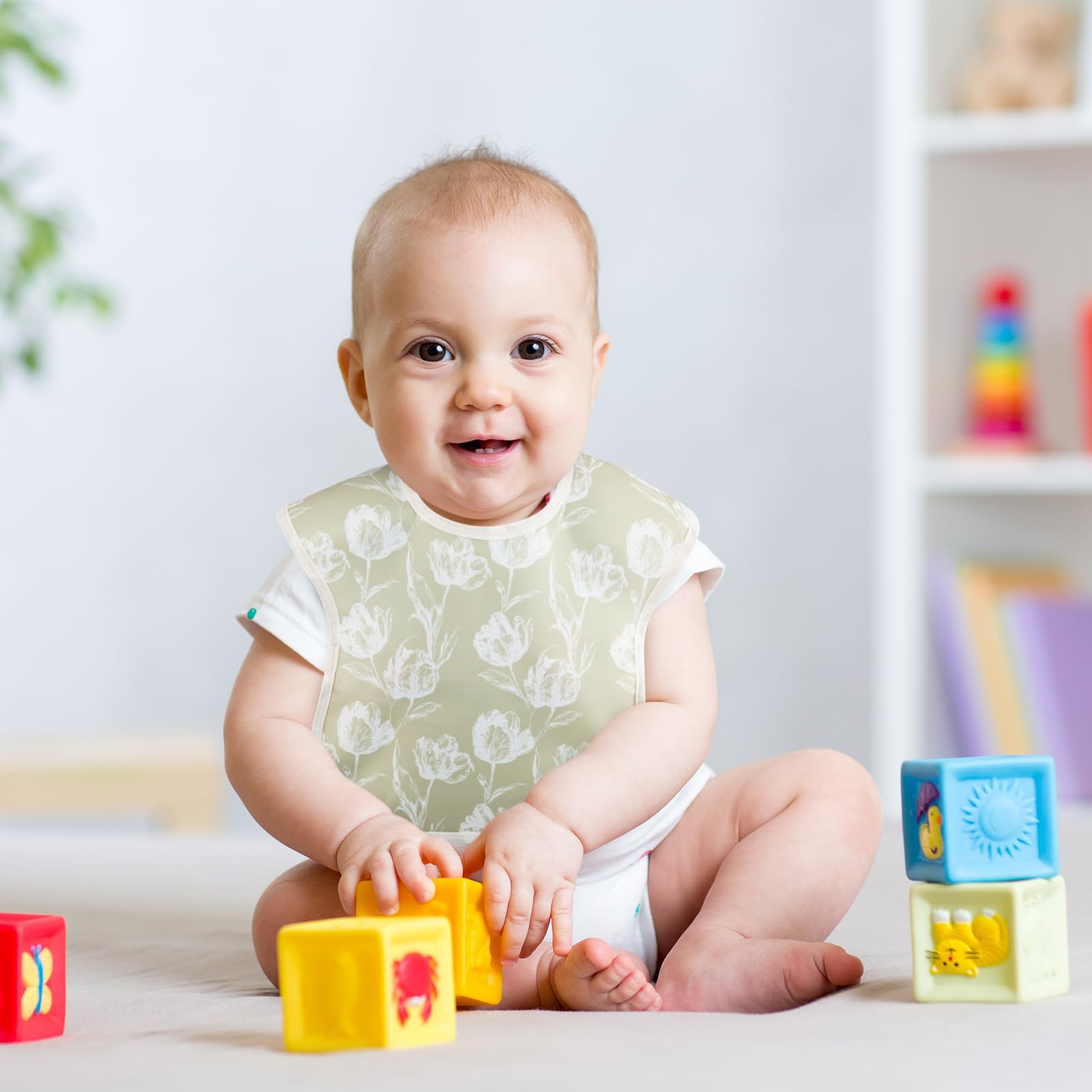 Civarua Kids machine-washable bib cleans easily after messes