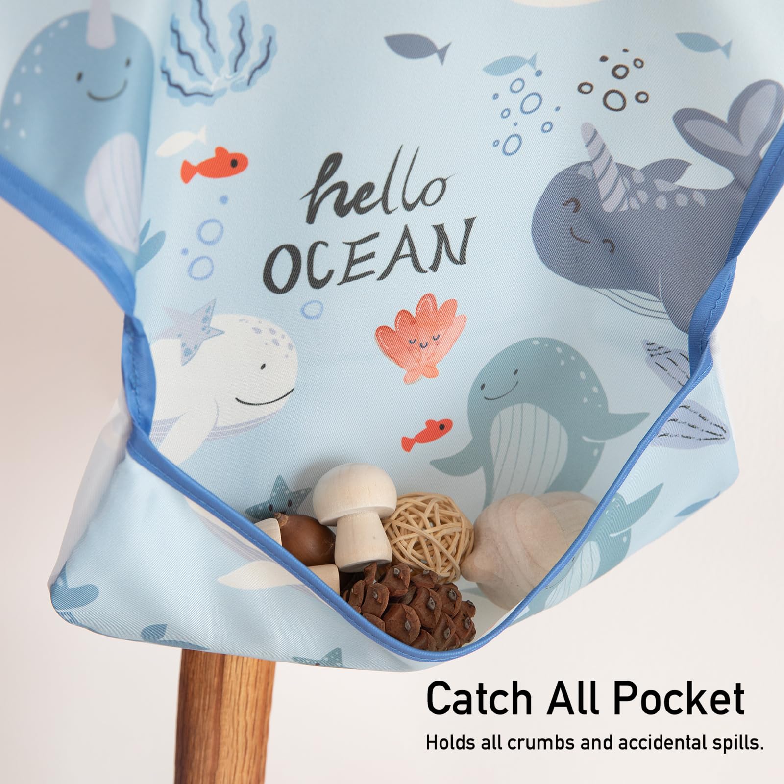 CIVARUA KIDS bib with adjustable shoulders for growing babies.