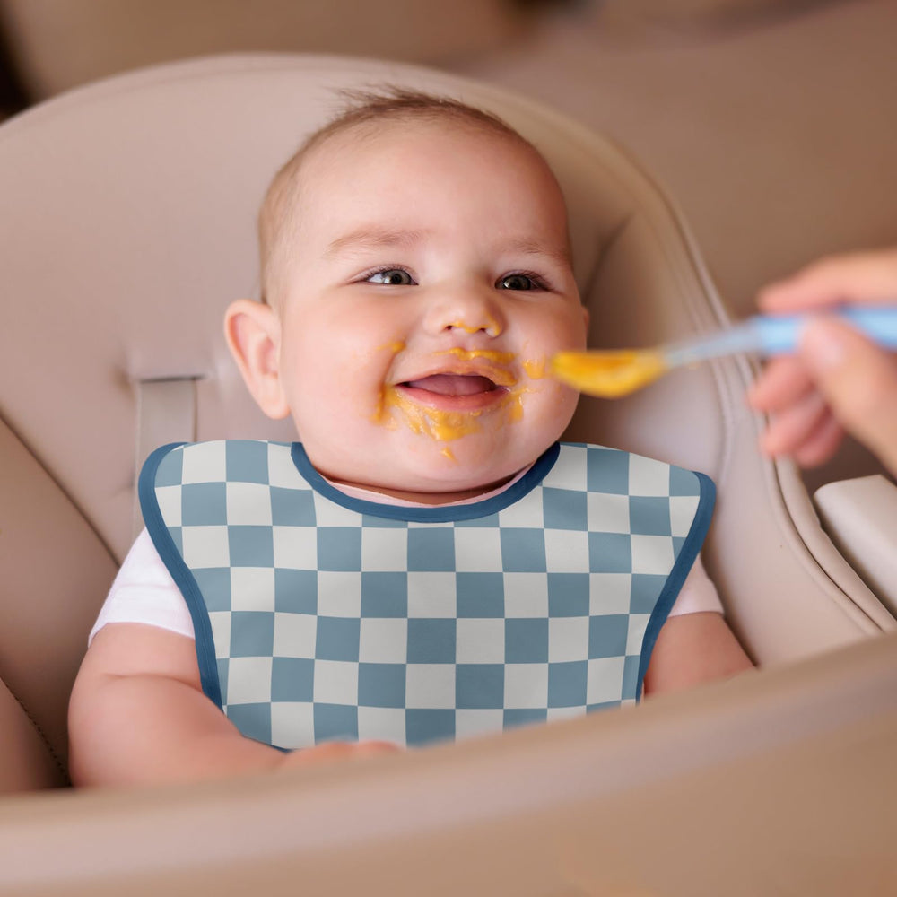 CIVARUA KIDS bib pocket 3D open design catches crumbs and spills