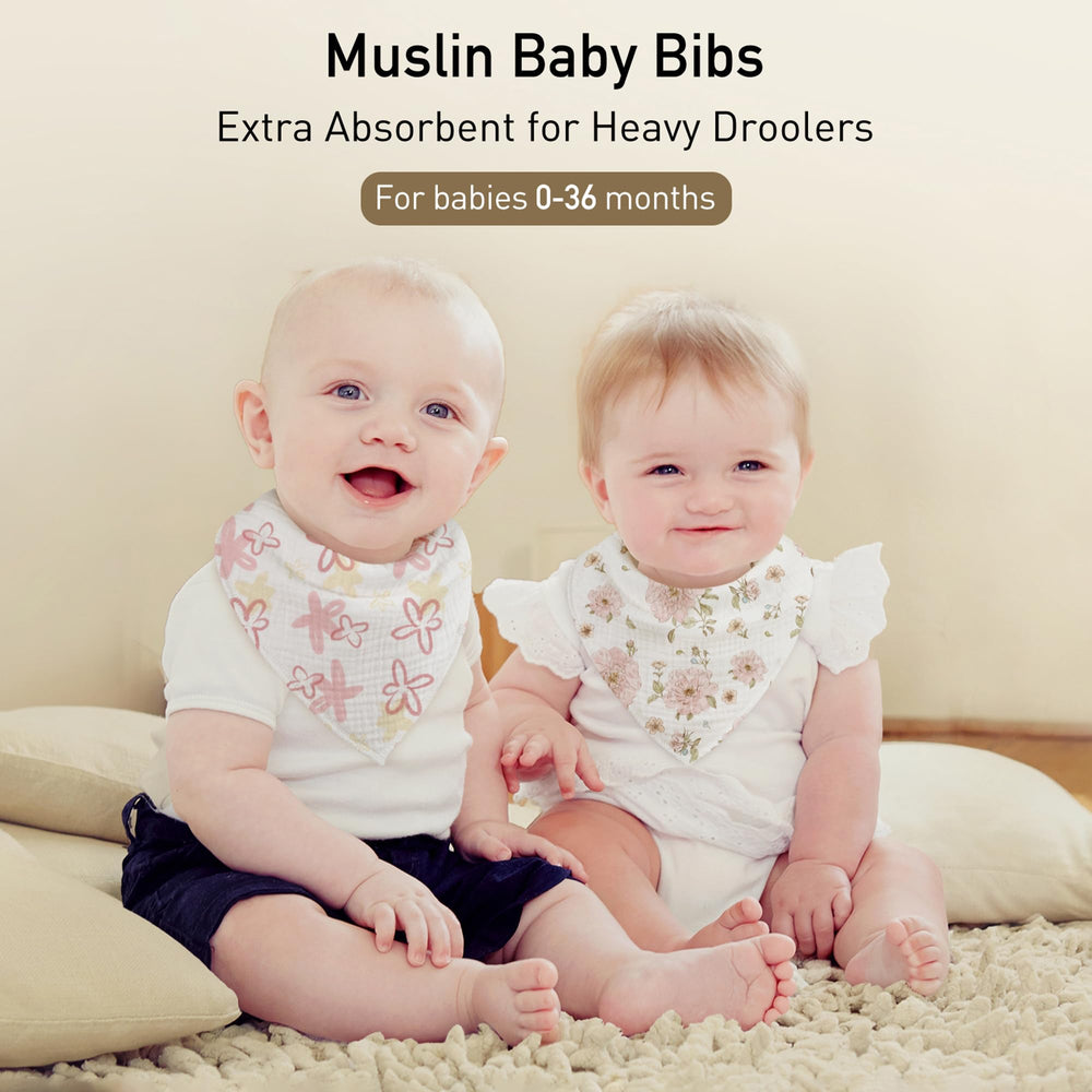 CIVARUA KIDS muslin bib adjustable snaps demonstrate three sizes for growing babies