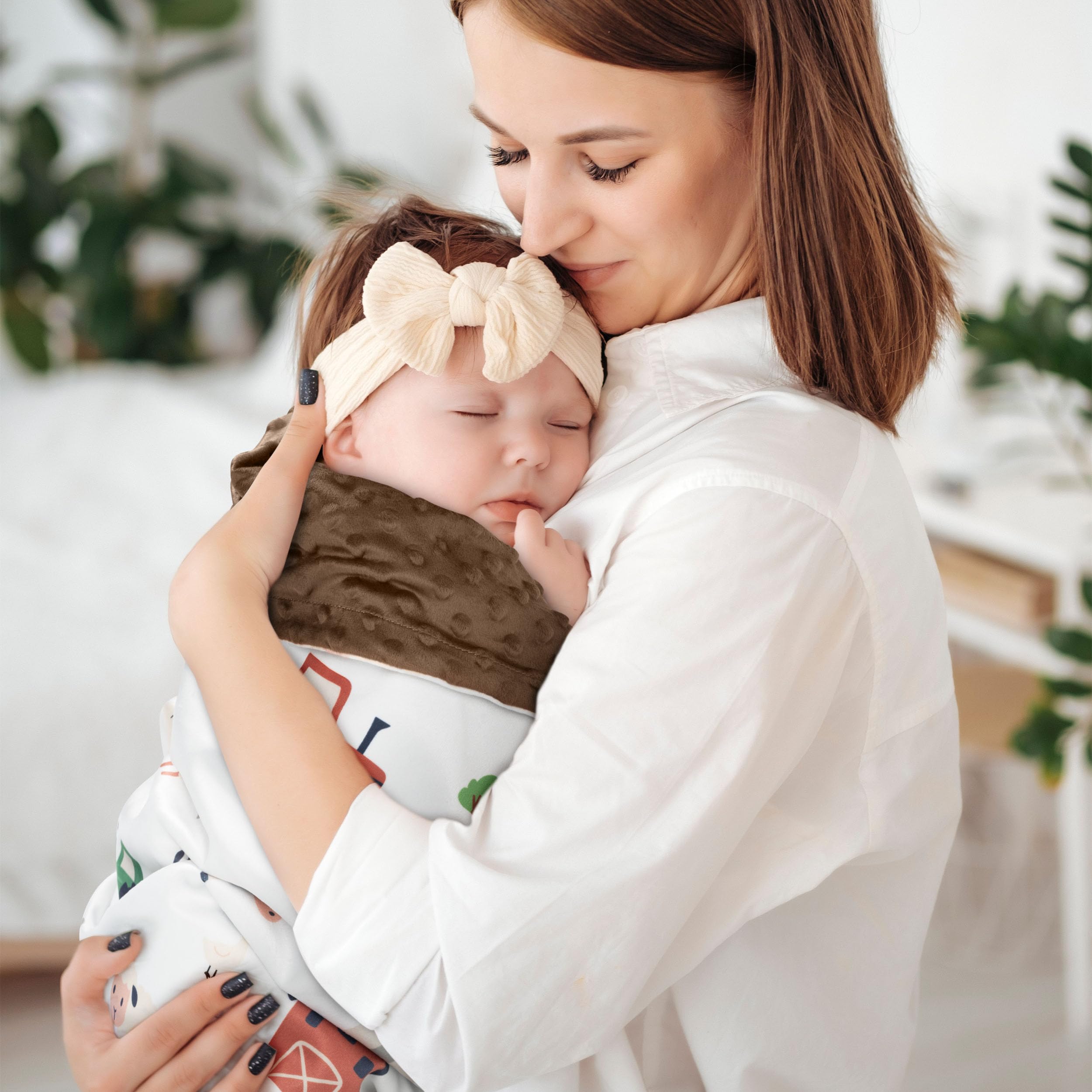 CIVARUA KIDS nursery blanket perfect for crib or stroller use