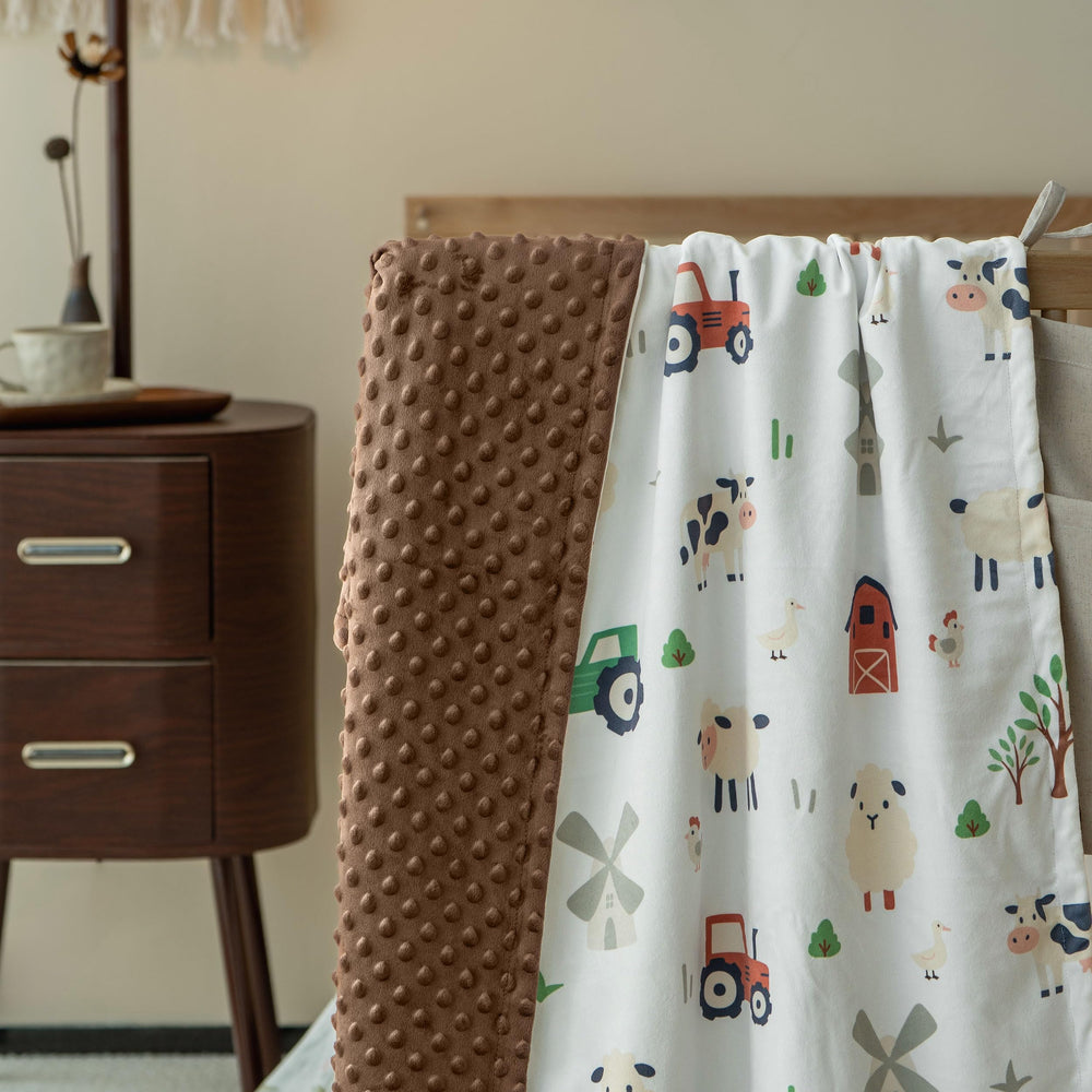 CIVARUA KIDS thirty-by-forty inch blanket ideal for swaddling and cuddling