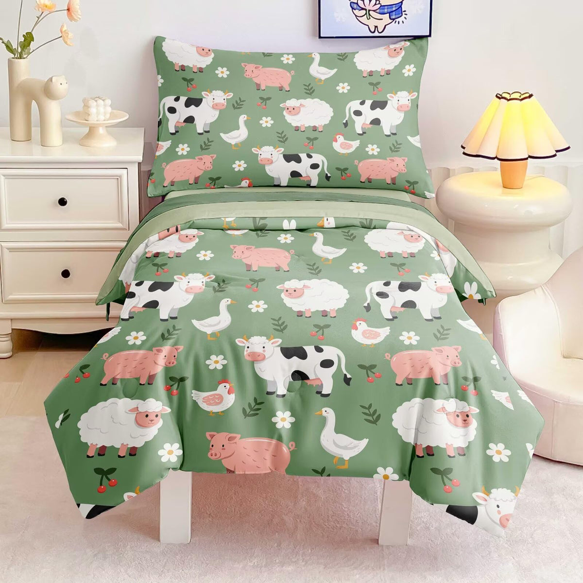 CKOU CCOO forest animals comforter on toddler bed for cozy sleep