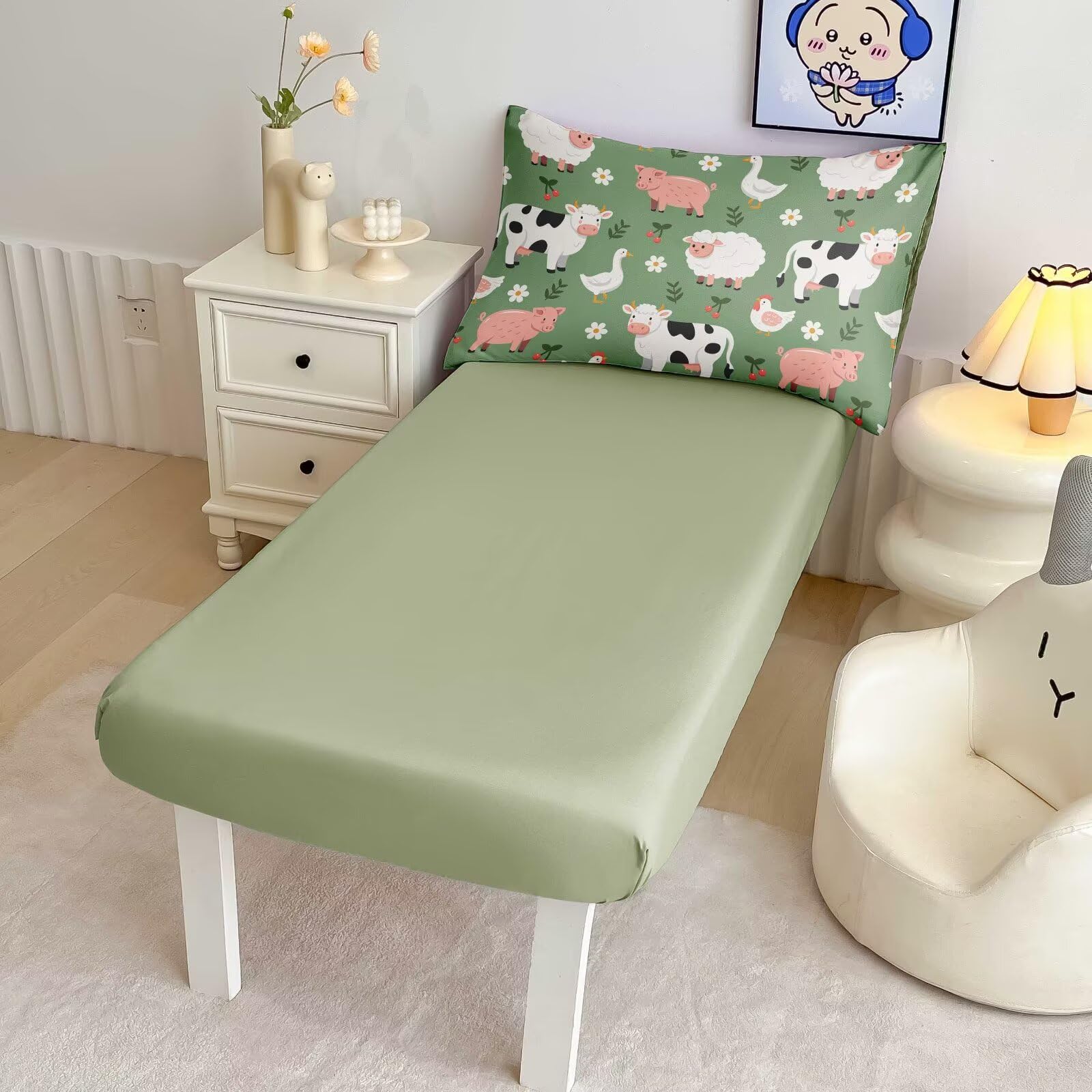 CKOU CCOO woodland pattern decor enhances kids' bedroom