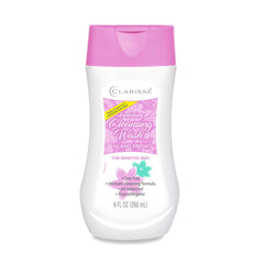 Clarisse Feminine Cleansing Wash pump closeup with easy application.
