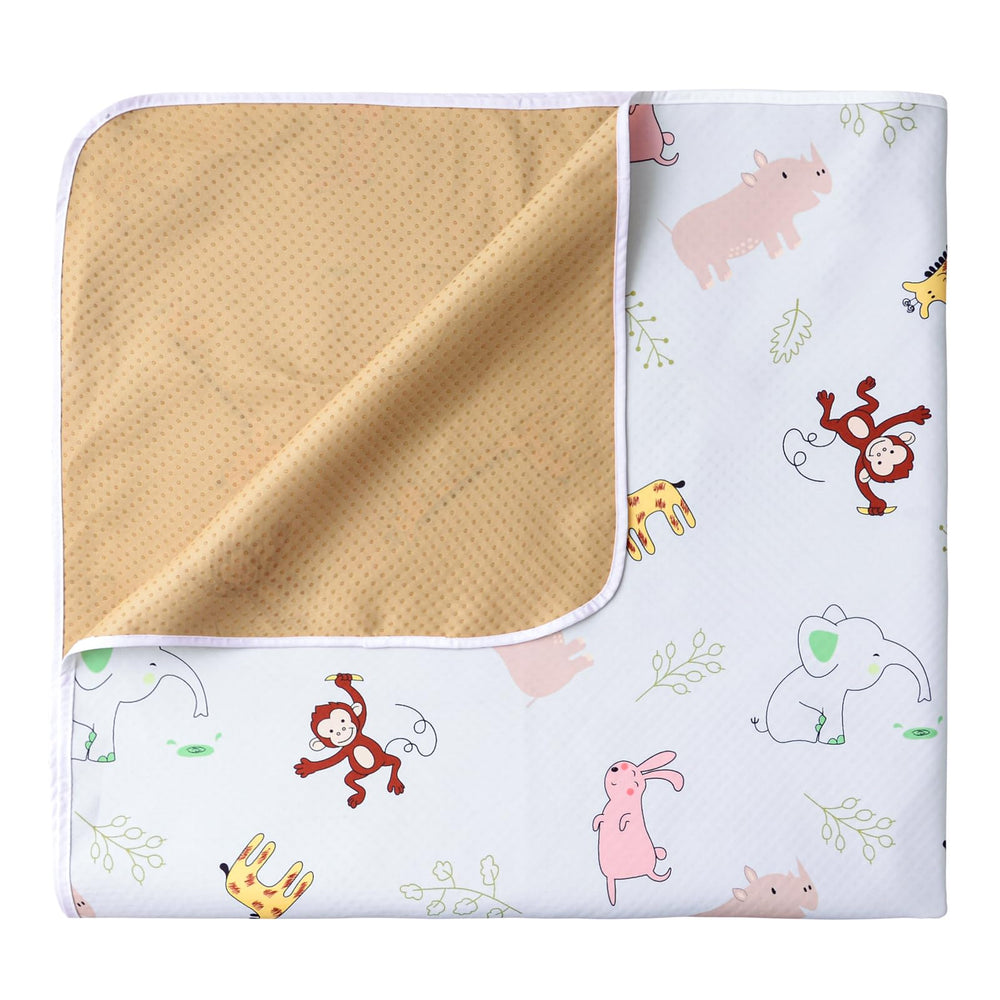 CLCROBD Waterproof Splash Mat blocks messes and wipes clean easily.