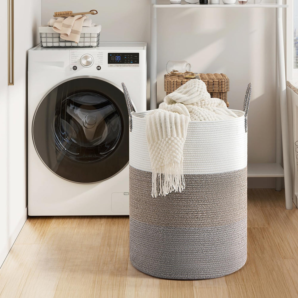 CLHMILY&Z rope storage bin stores blankets and towels in bedrooms with style.