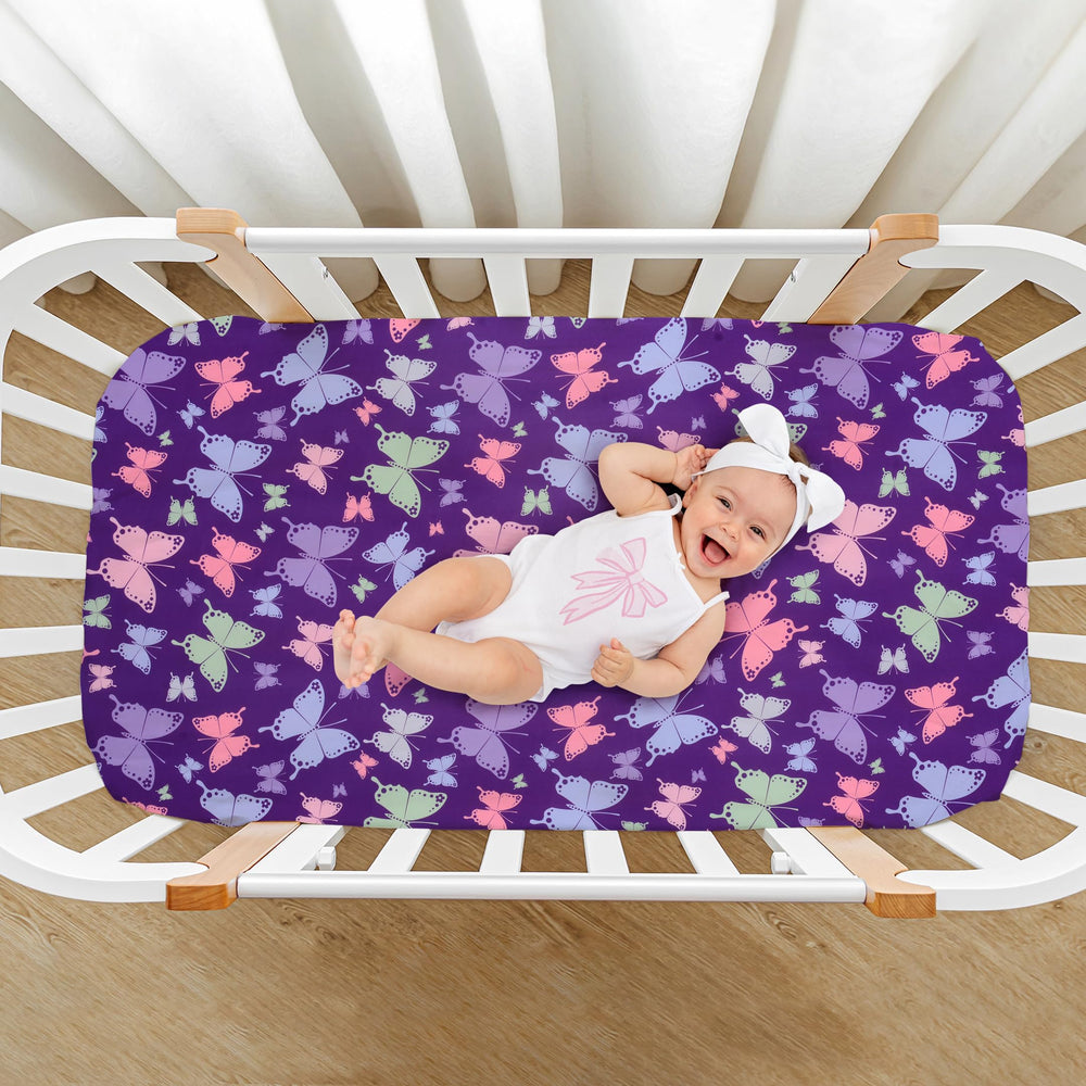 Cloele standard crib mattress sheet fits snugly for a secure sleep space.