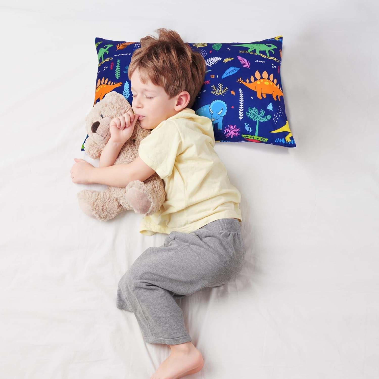 Cloele envelope-closure pillowcase navy, keeps pillow secure during travel