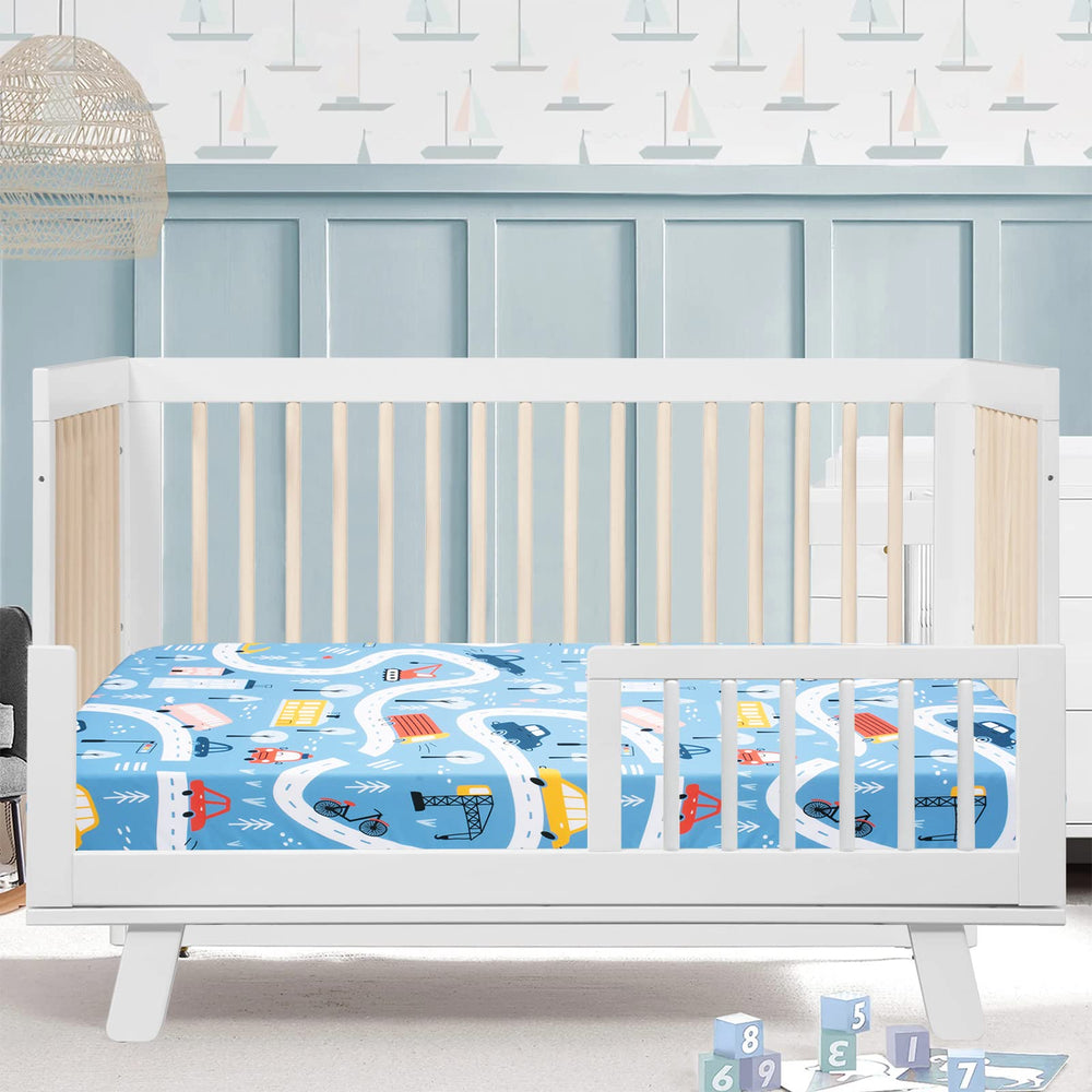 Cloele transition sheet supports toddler bed use with familiar car design.