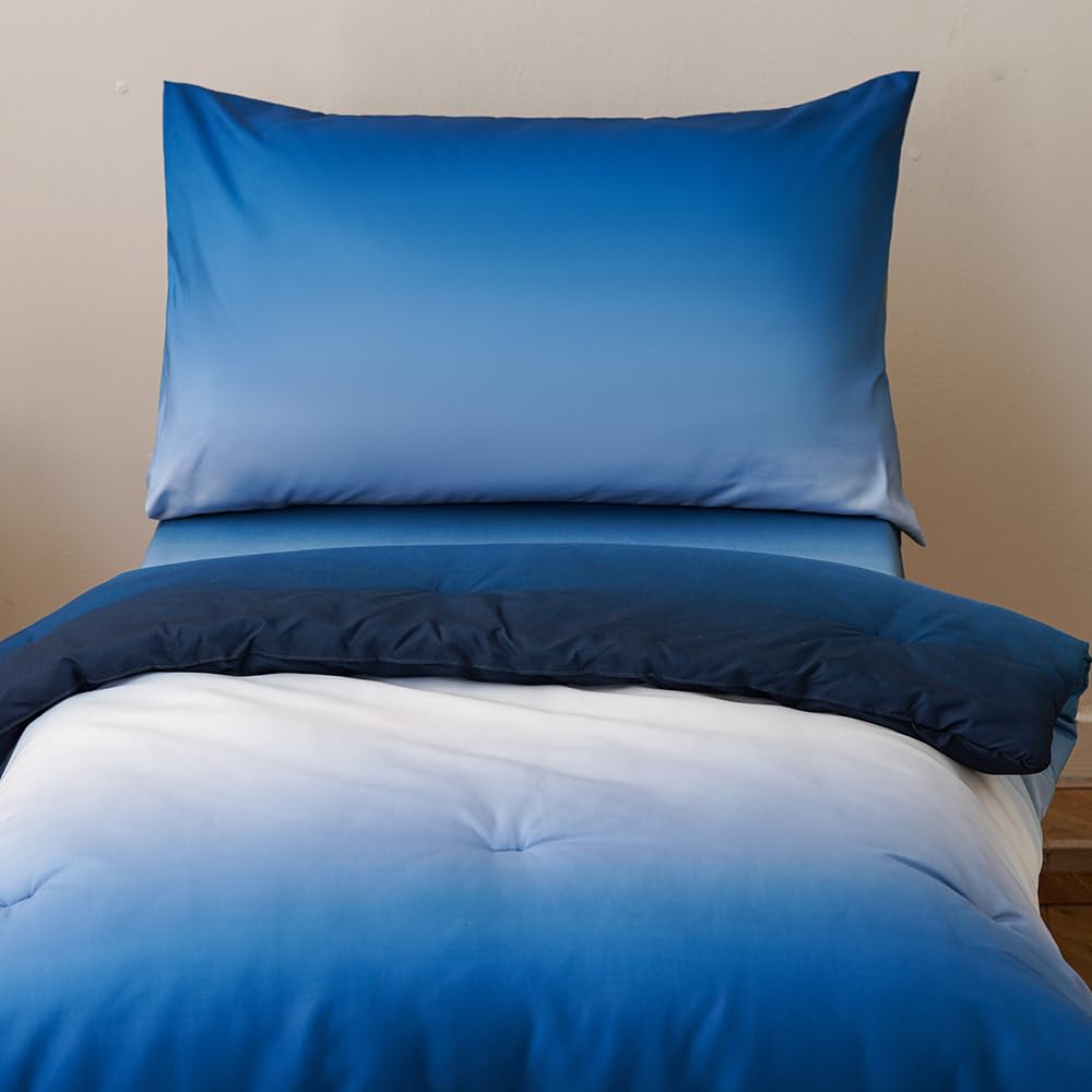 CLOTHKNOW gradient design adds playful color to toddler bedtime routines