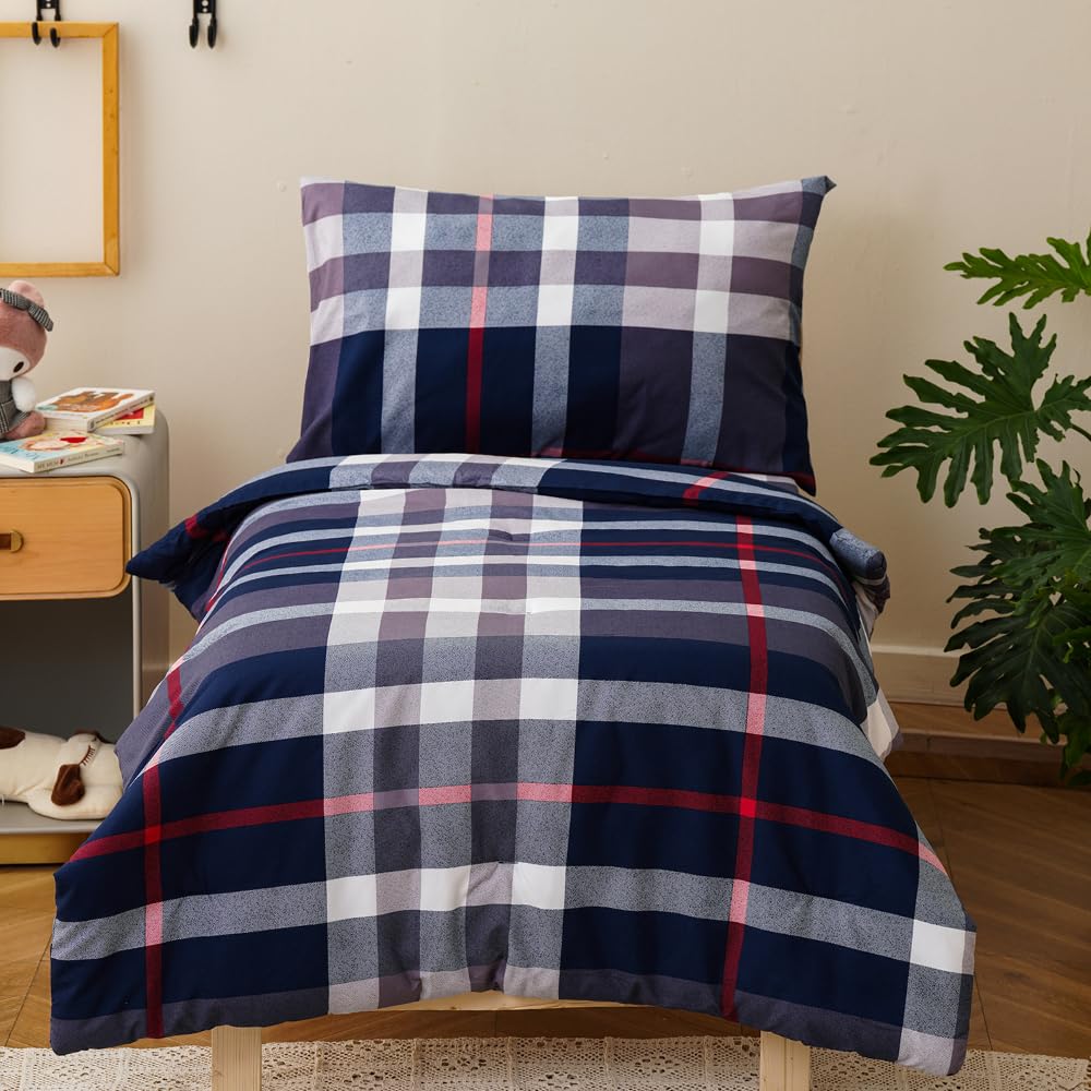 ClothKnow blue plaid toddler comforter provides soft, cozy nights for kids