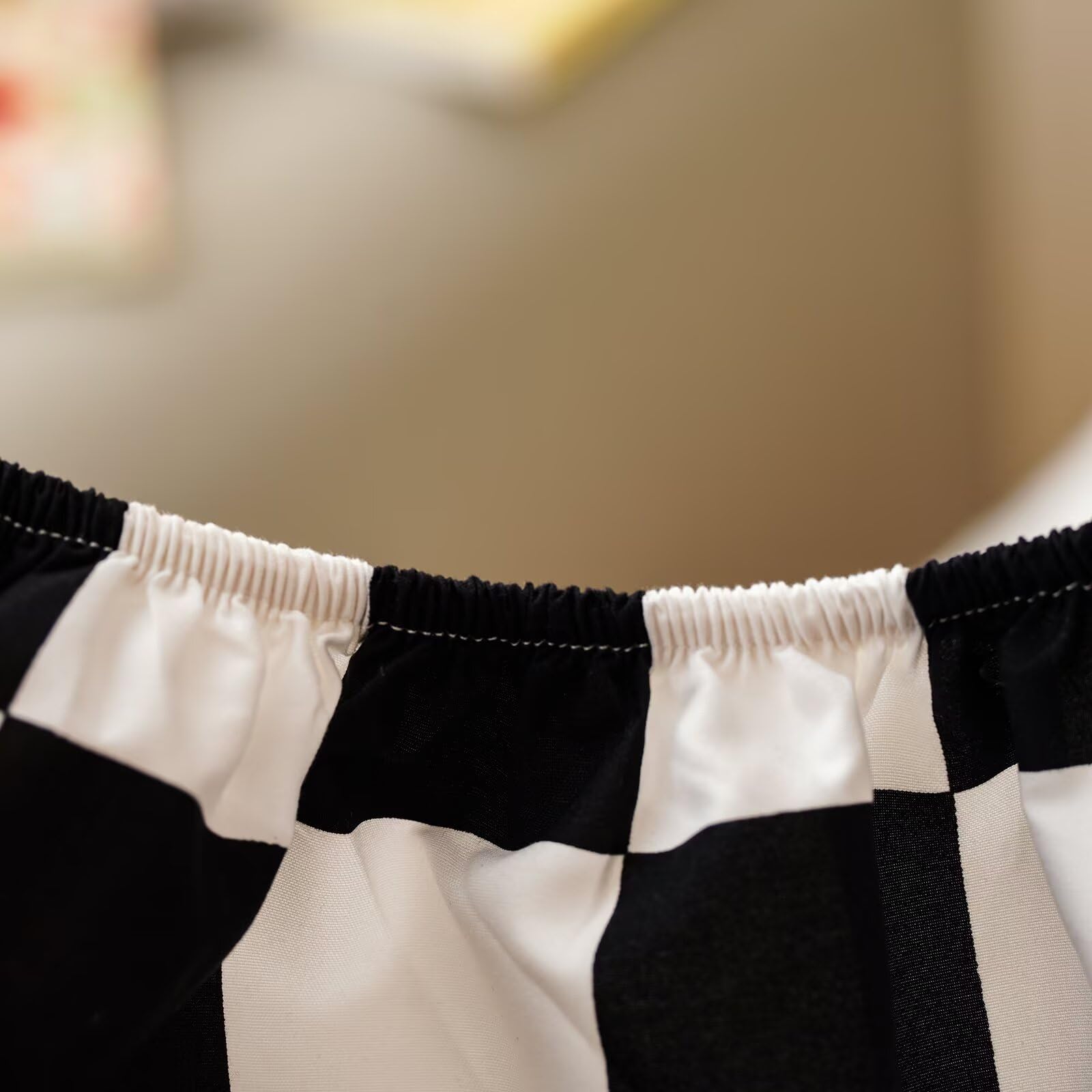 CLOTHKNOW complete 4-piece toddler bedding set for easy makeover.