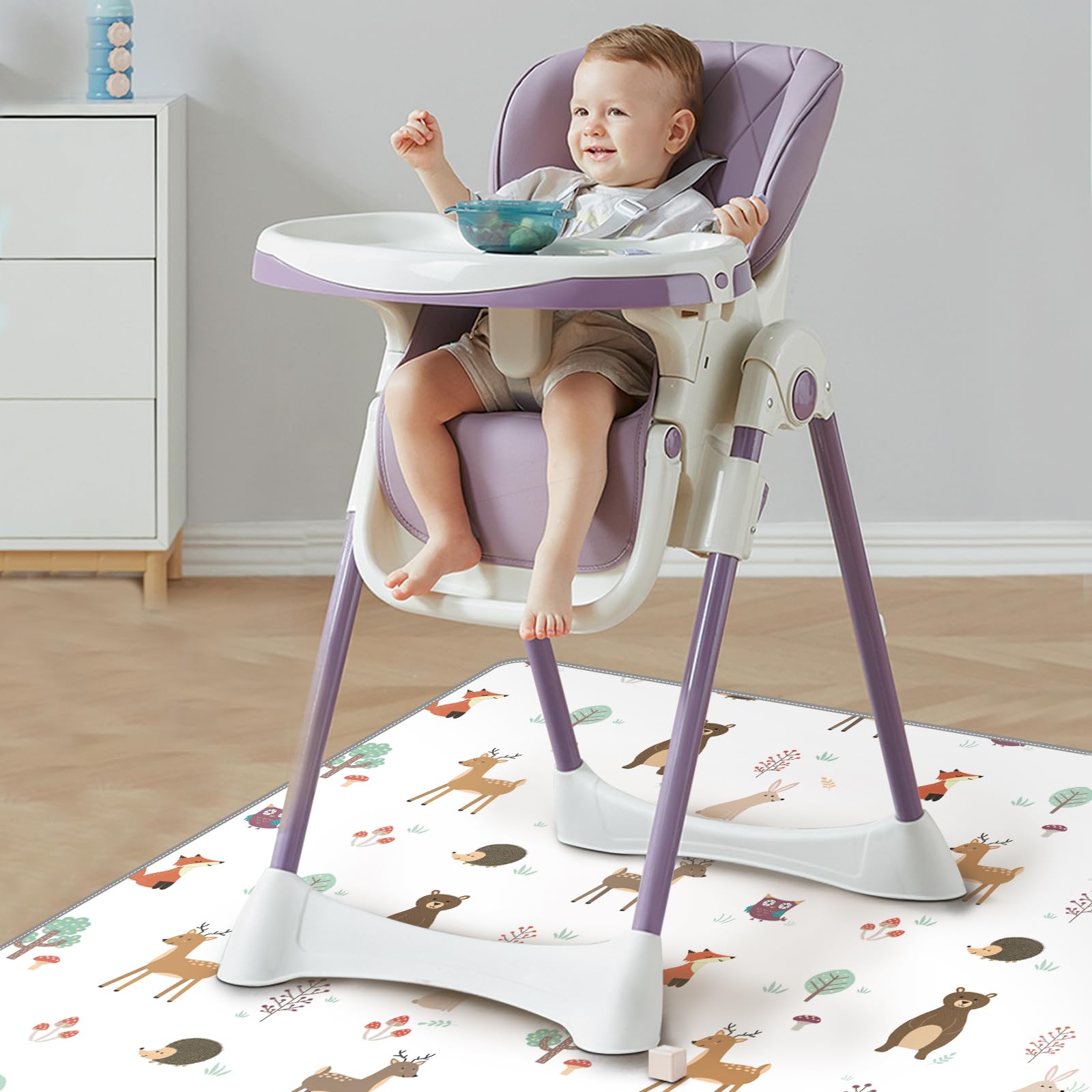 CLYMENE Splat Mat is easy to wipe clean after messy meals.