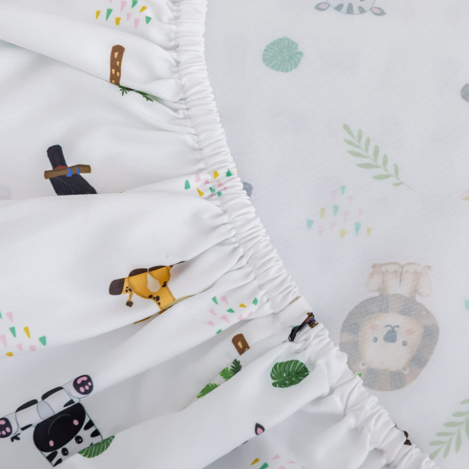 Cokouchyi Safari lion embroidery detail adding playful charm to the set