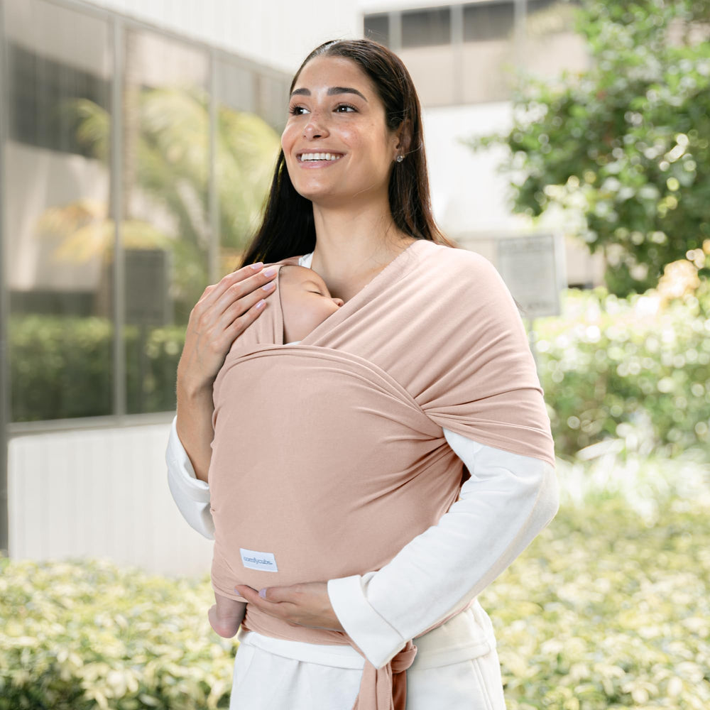 Comfy Cubs one-size wrap with adjustable support fits all caregivers for secure, ergonomic wear.