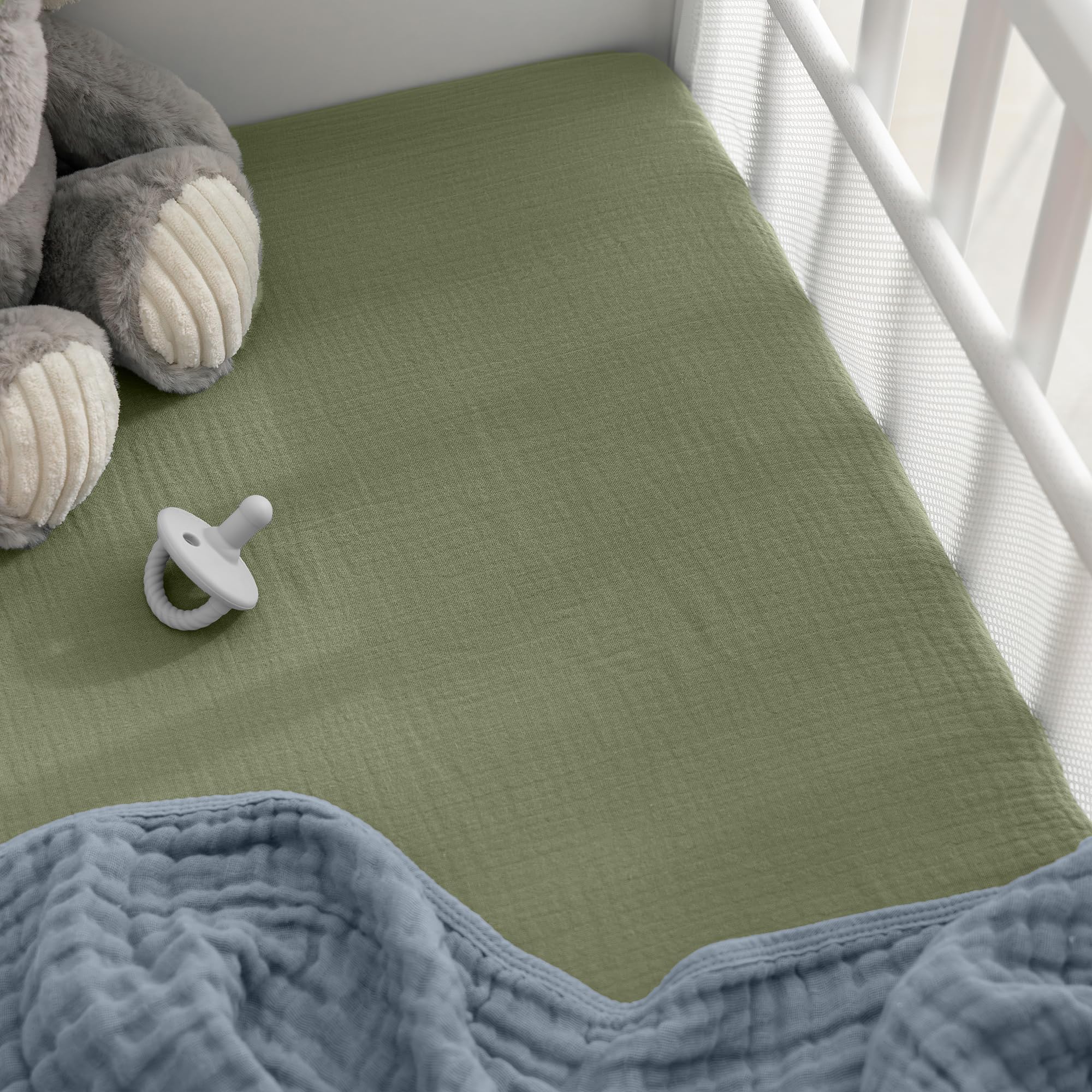 Soft cotton texture of Comfy Cubs sheet supports gentle sleep.