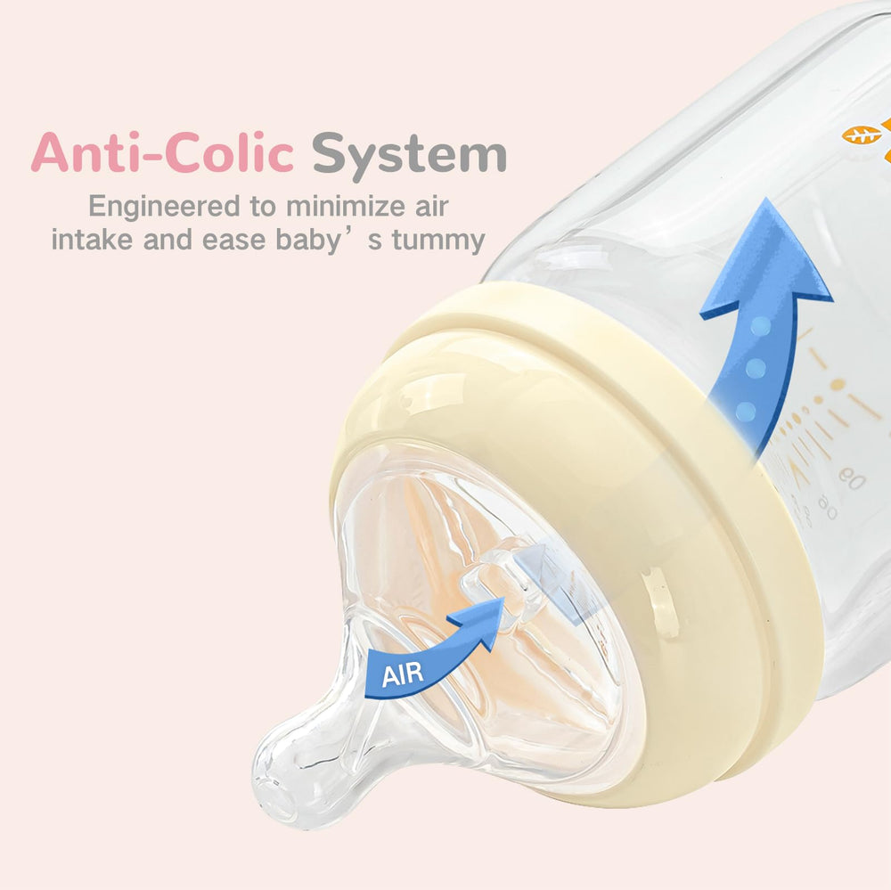 COMI day pacifier with ultra-thin nipple supports comfortable daytime feeding.