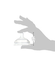 Comotomo fast-flow replacement nipple 6m close-up, designed for easy latch and reduced swallowing air.