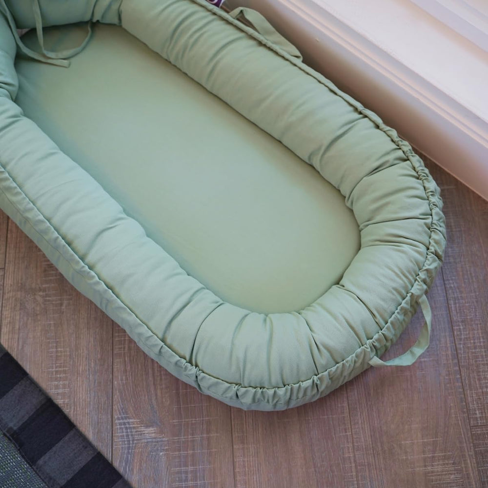 CooCooBaby portable lounger usable on-the-go and travel