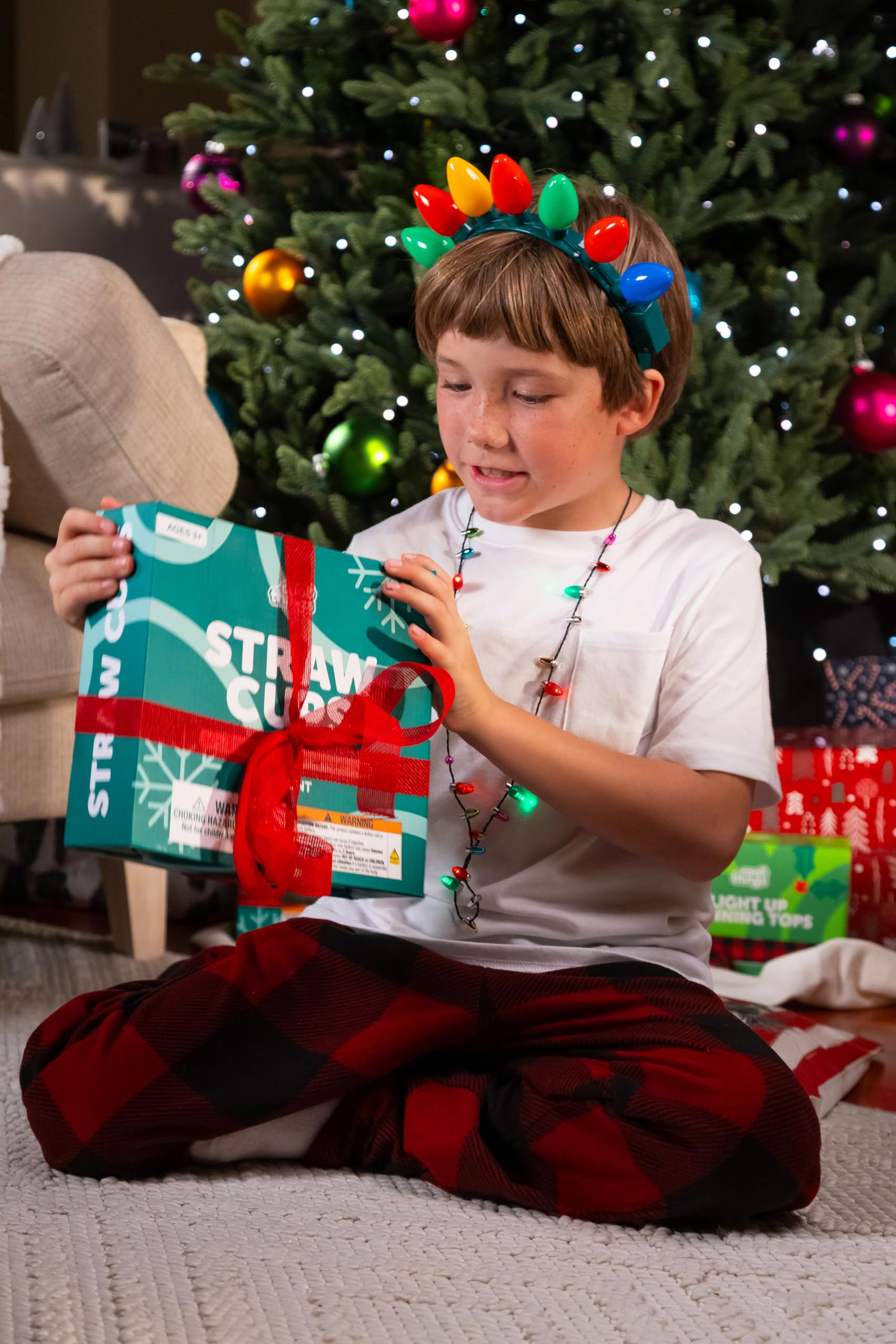 Gift box packaging for Cool Things Corp light up holiday cups