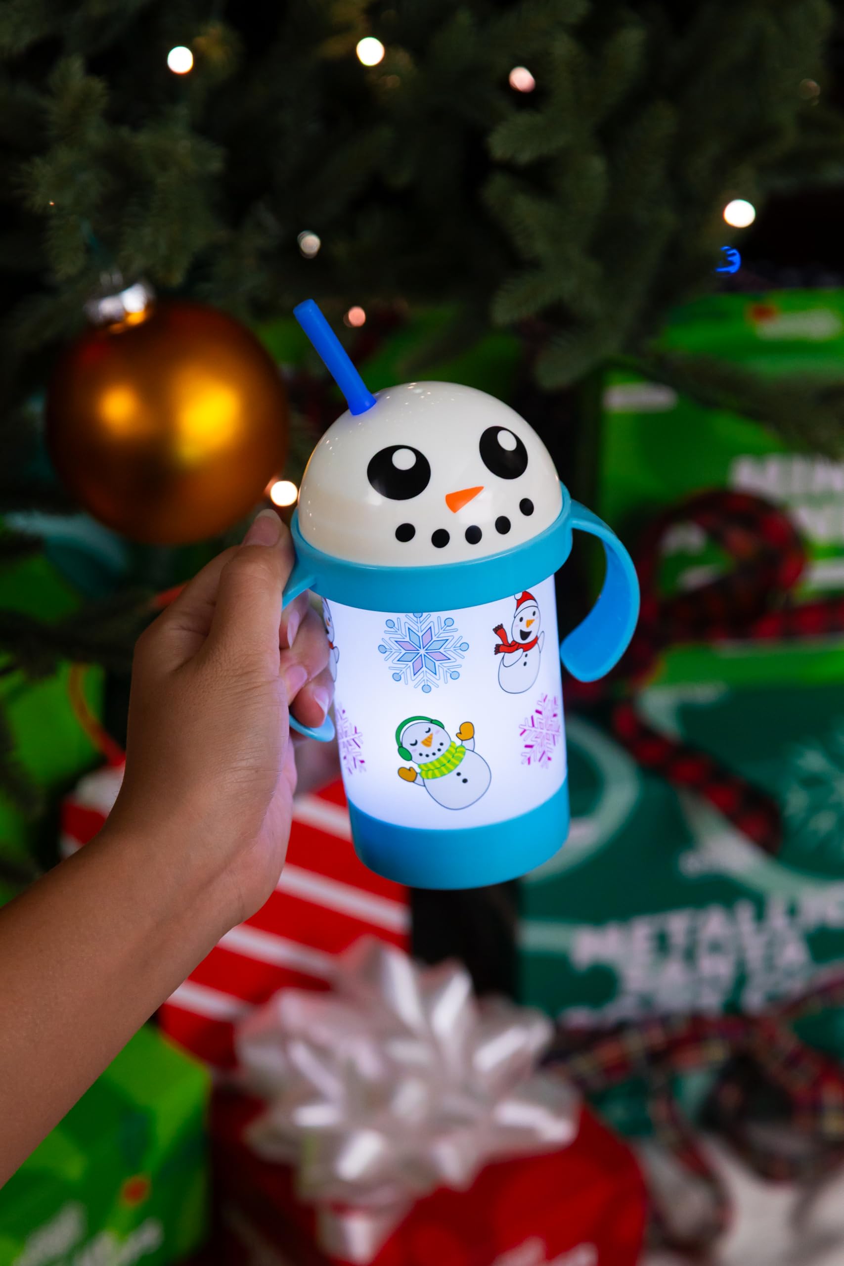 Cool Things Corp light up sippy cups BPA-free for safe sipping