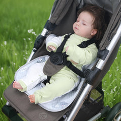 COOLBEBE absorbent cotton layer delivers gentle comfort against baby's skin.
