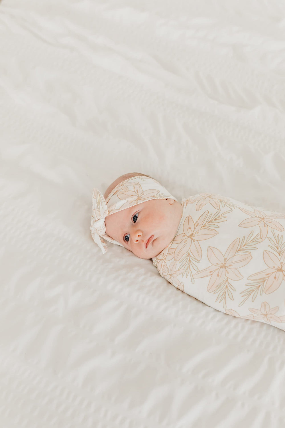 Copper Pearl coordinated style with bows and swaddles