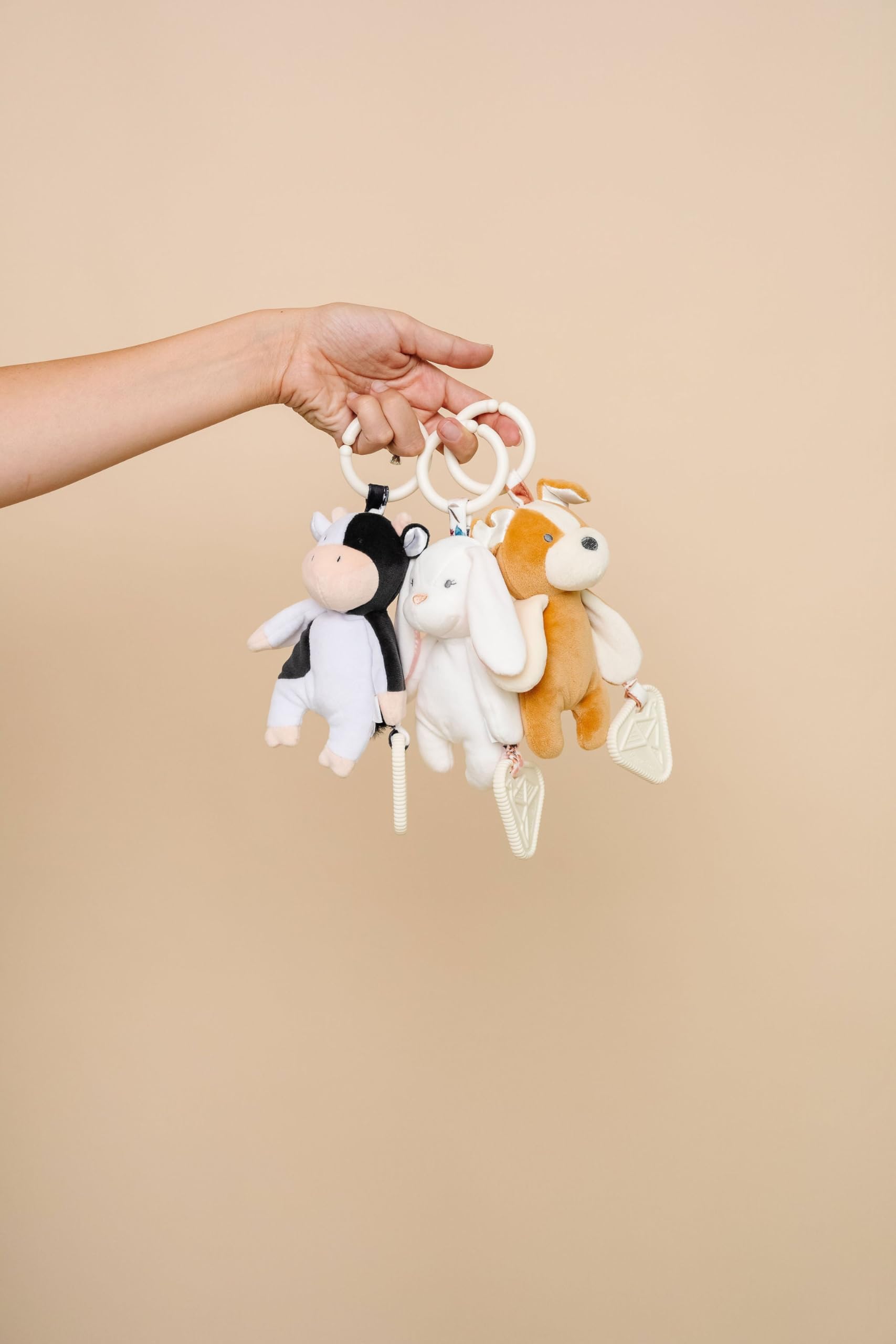 Copper Pearl giggle-equipped plush adds gentle sound for sensory play on the go.